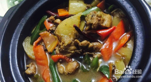 快手菜 【鸡腿煲】的做法