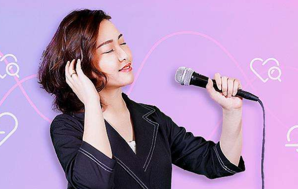 夸女孩子唱歌好听