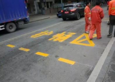 哪位老板帮忙翻译下这什么意思，我承认我中文不行哈哈哈