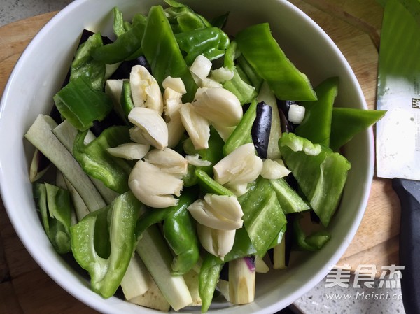 大受欢迎的蒸茄子