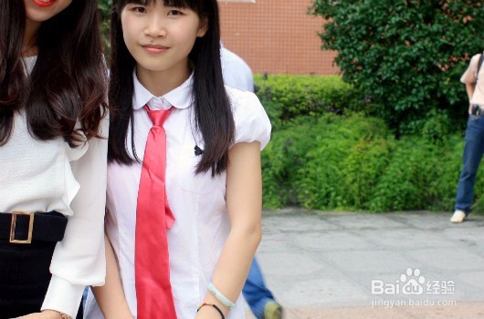 参加朋友毕业典礼之前，会准备什么？