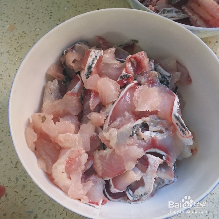 怎么简单的做在家也能做的酸菜鱼?