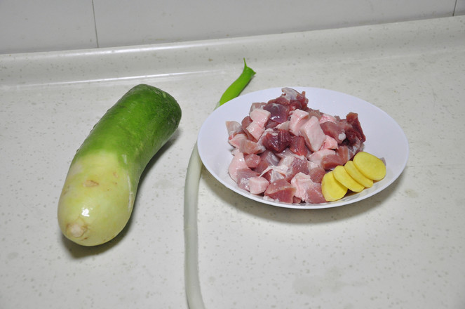 萝卜大肉酸汤饺子