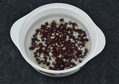 如何制作祛湿健脾——红豆薏米浆