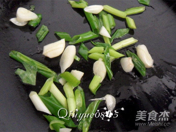 苋菜鹌鹑蛋的做法