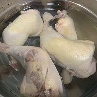 在家制作美味的香辣口水鸡