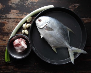 河南特色-干烧红丽大金鲳怎么做