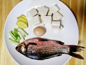 怎么做鲫鱼豆腐汤