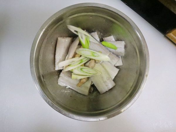 年夜菜干煎带鱼
