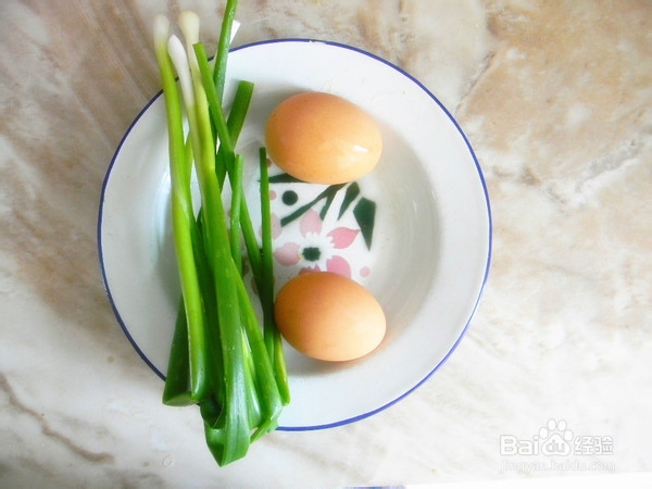 早餐葱花鸡蛋饼的做法