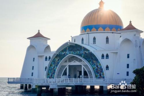 马六甲海峡旅行：海上清真寺攻略