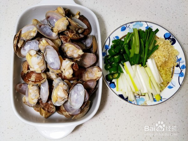 比饭店还好吃的爆炒花甲的做法