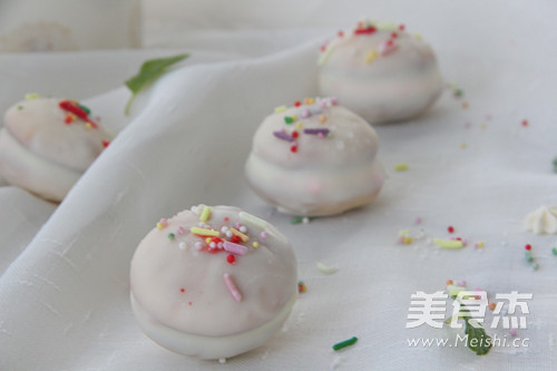 【吃货美食】白巧克力蛋黄派