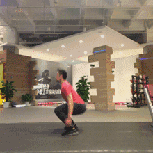 腿部强力训练日6个动作1个超级组打造塑形瘦腿