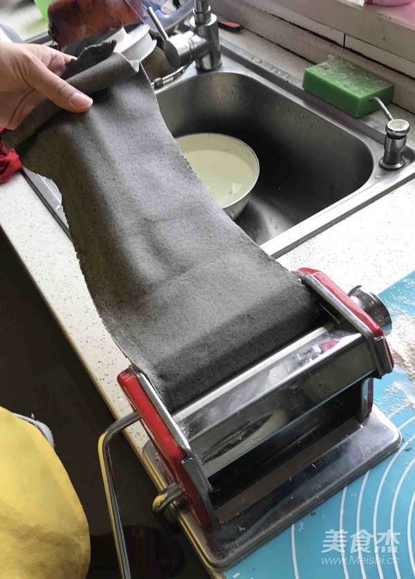 黑芝麻核桃手工面