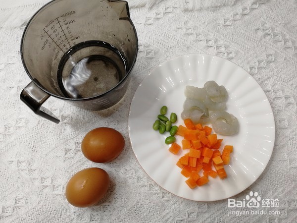 毛豆胡萝卜虾仁水蒸蛋