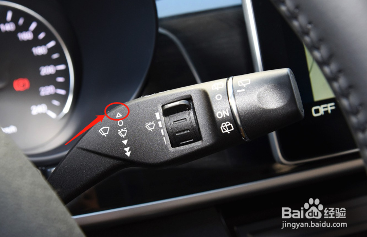 比亚迪宋MAX汽车雨刮器怎么使用