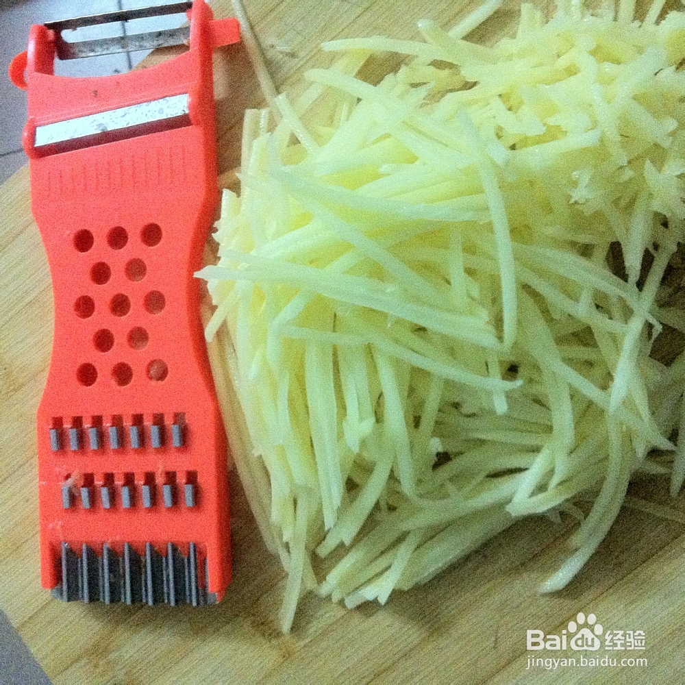 两个人的小日子：[18]不一样的土豆丝