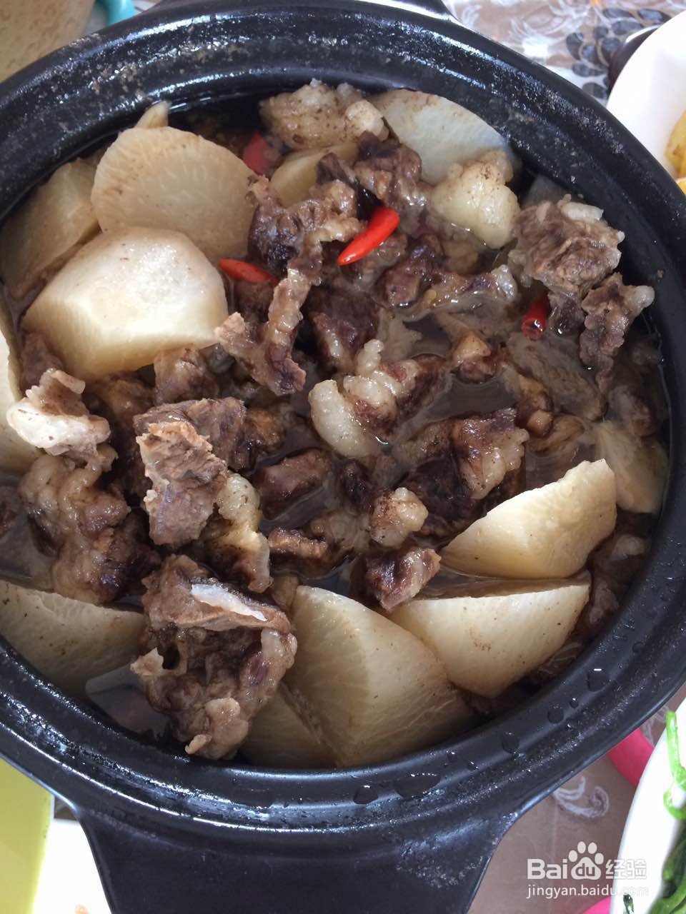 萝卜焖牛腩做法