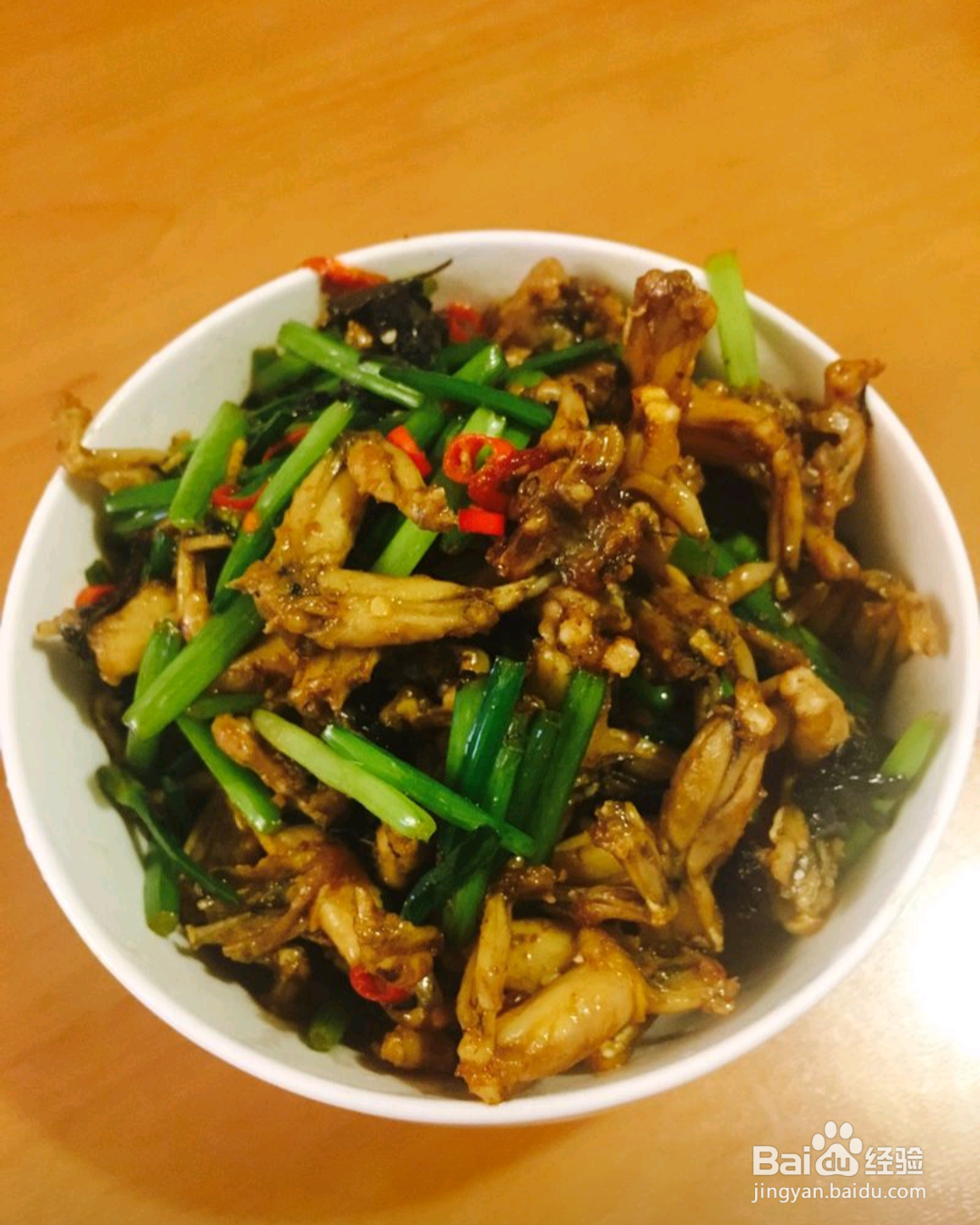 如何做出韭菜花爆炒青蛙？