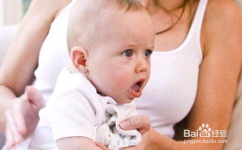 四十多天的宝宝有点咳怎么办