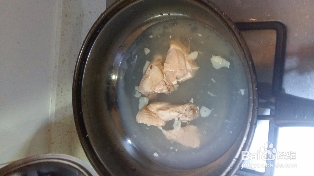 清淡味的鸡汤煮白菜豆泡