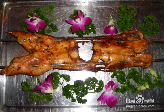 烤全兔的腌制做法