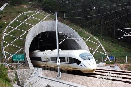 乘坐动车或高铁需要注意哪些问题?