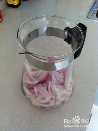 洋葱泡酒的制作方法