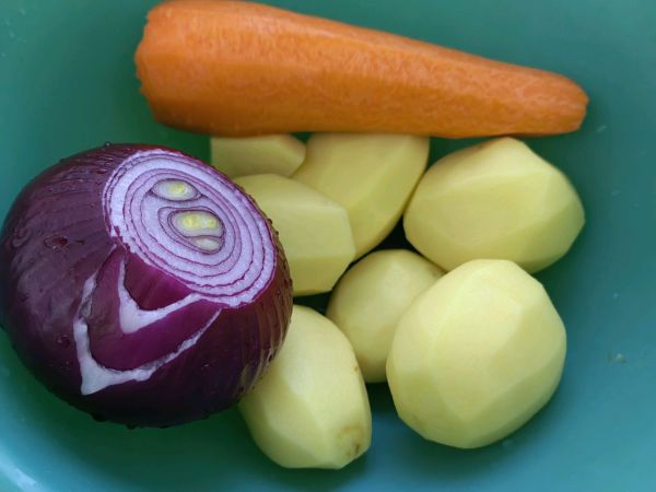 兔兔椰香咖喱鸡饭