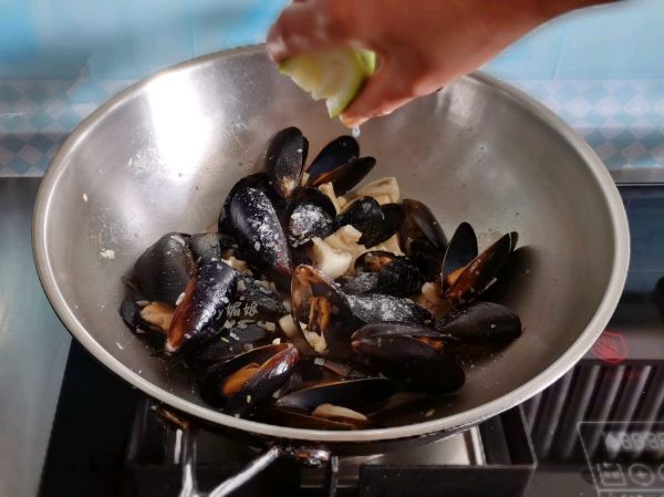 白葡萄酒炖贻贝