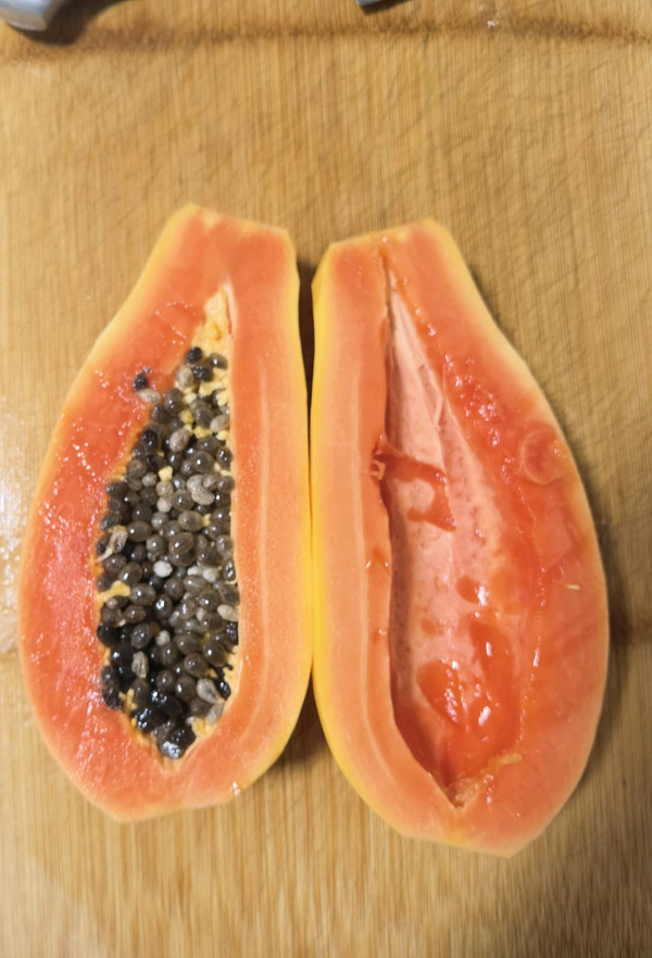 木瓜眉豆花生鸡爪汤