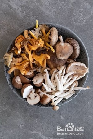 红酒烩蘑菇怎么做