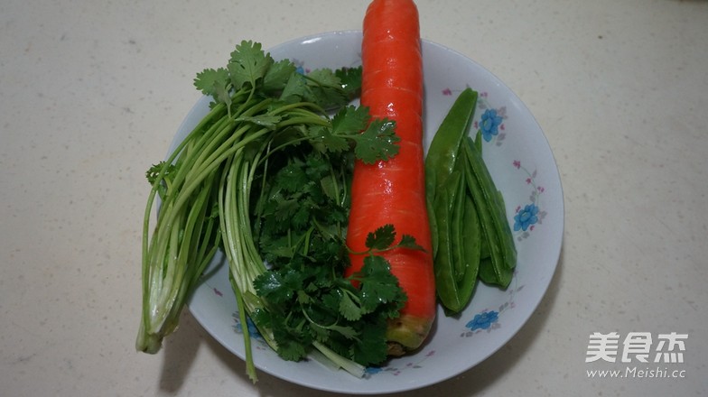 凉拌秋耳的做法