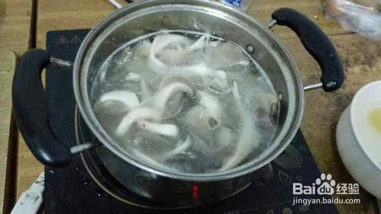 #初冬怎么吃#平菇豆腐汤