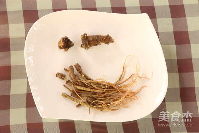 三七炖鸡的正确做法