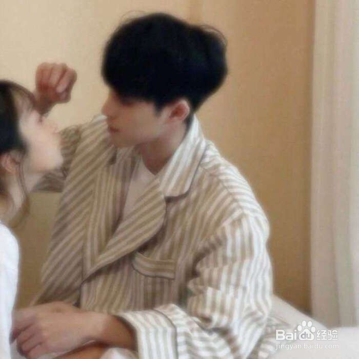 网恋不靠谱 揭秘网上恋爱可信度