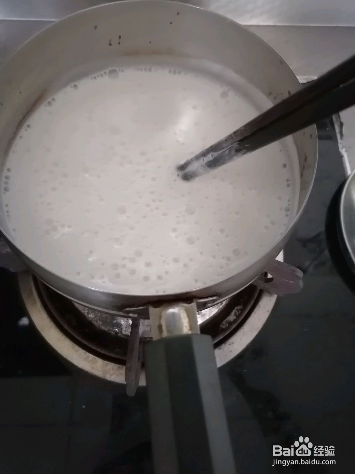 牛奶火龙果双层布丁的做法