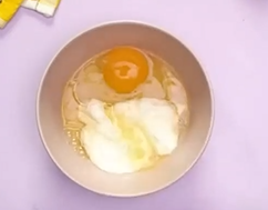 如何用鸡蛋护理头发