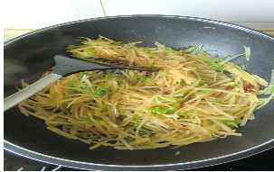 这样的酸辣土豆丝不要太好吃哦