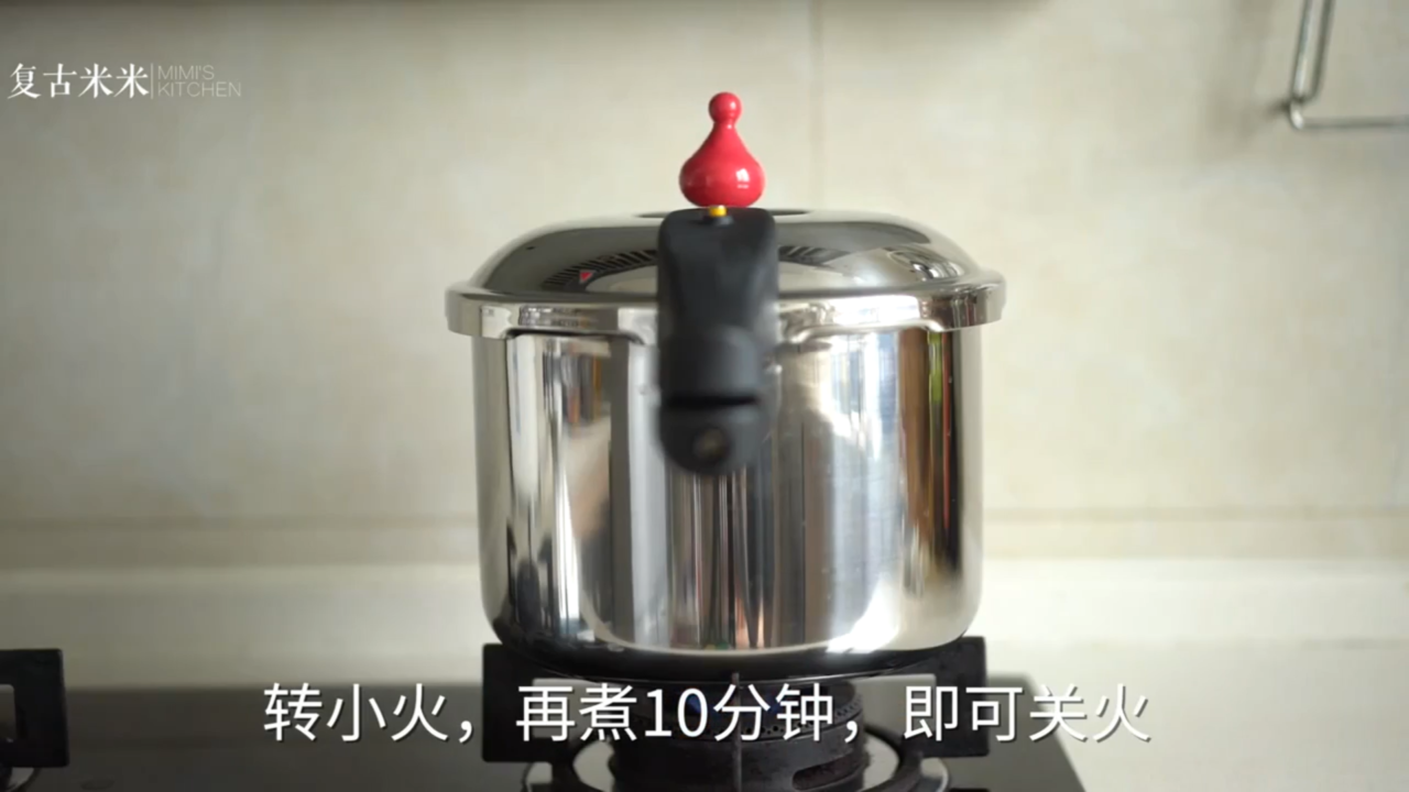 如何制作老妈蹄花