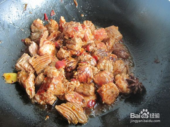 如何做美味的红烧牛肉