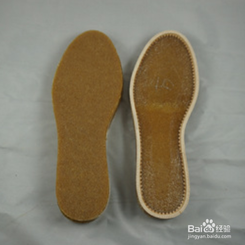 怎么去除鞋底的老鼠胶