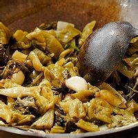 冬日必备的酸菜鱼火锅