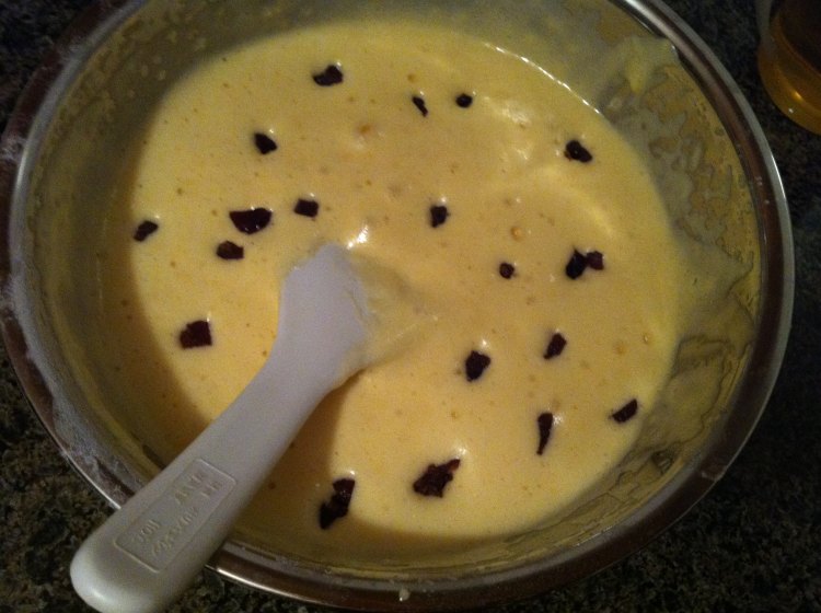 好吃的阿胶蜜枣海绵蛋糕的做法，咬下去满满的的都是幸福