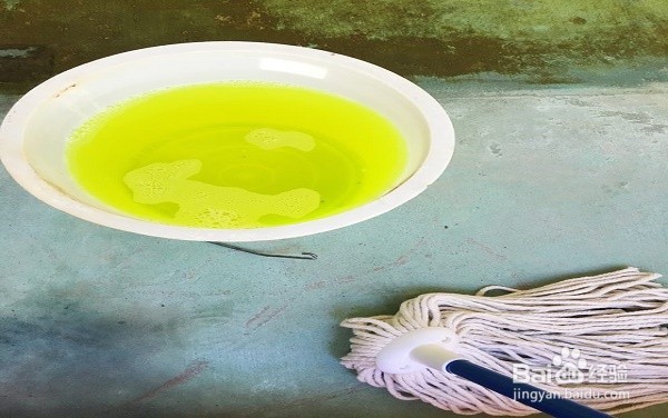 DIY混凝土酸着色剂艺术地坪