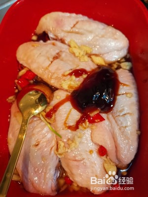 怎么做美味的香烤鸡翅