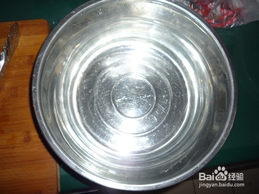 白色衣服变黄的拯救步骤