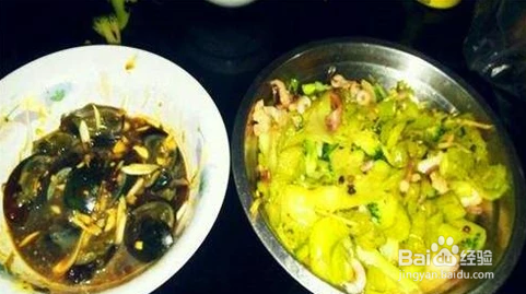 喂养金毛犬有什么需要注意的地方?