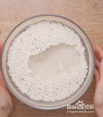 排骨蒸糯米饭的做法